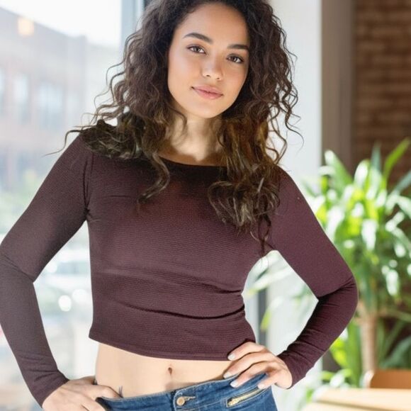 Forever 21 Ribbed Plum Long Sleeve Crop Top – Size Small - Picture 1 of 6